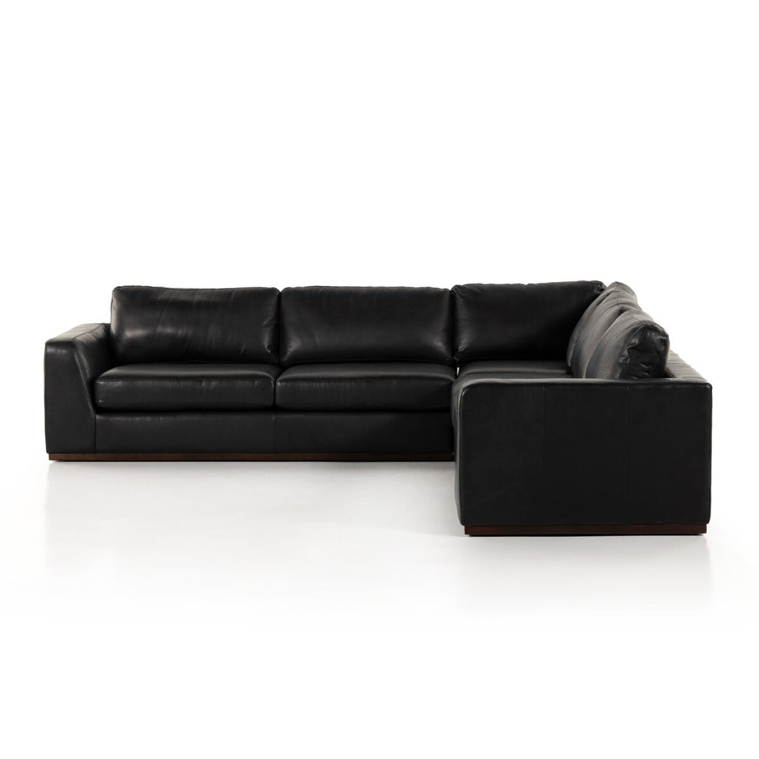 Colt Sofa / Sectional