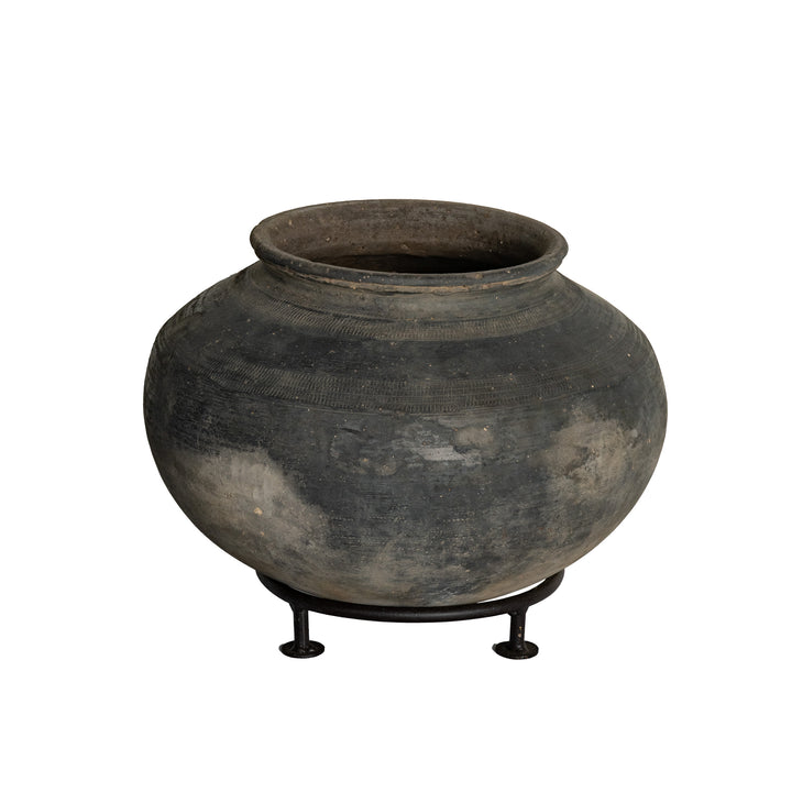 Clay Pot on Stand