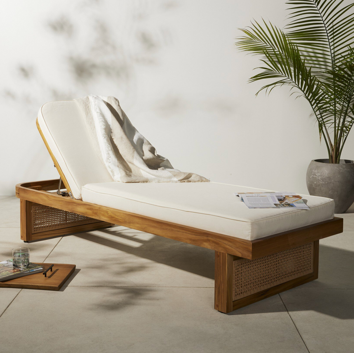Merit Outdoor Chaise Lounge | Venao Ivory