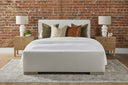 Warren Standard King Bed | LiveSmart Boucle Snow