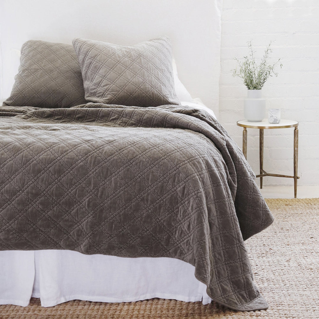 Wellingborough Blanket Collection | Pewter