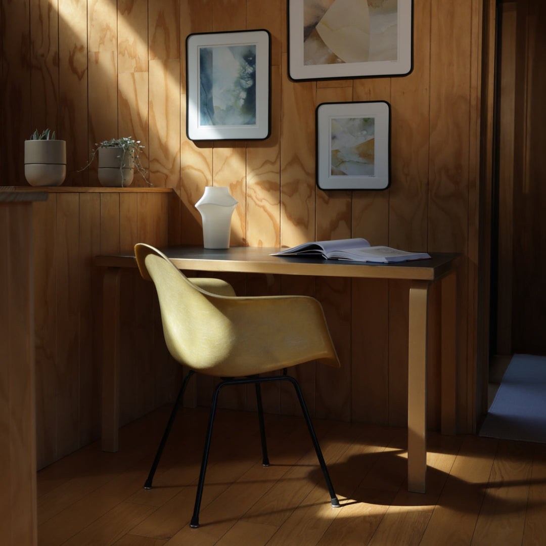 Curve Table Light | Fable