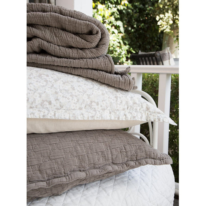 Oliver Blanket Collection | Pebble