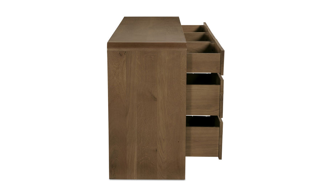 Riley 7 Drawer Dresser - Floor Model